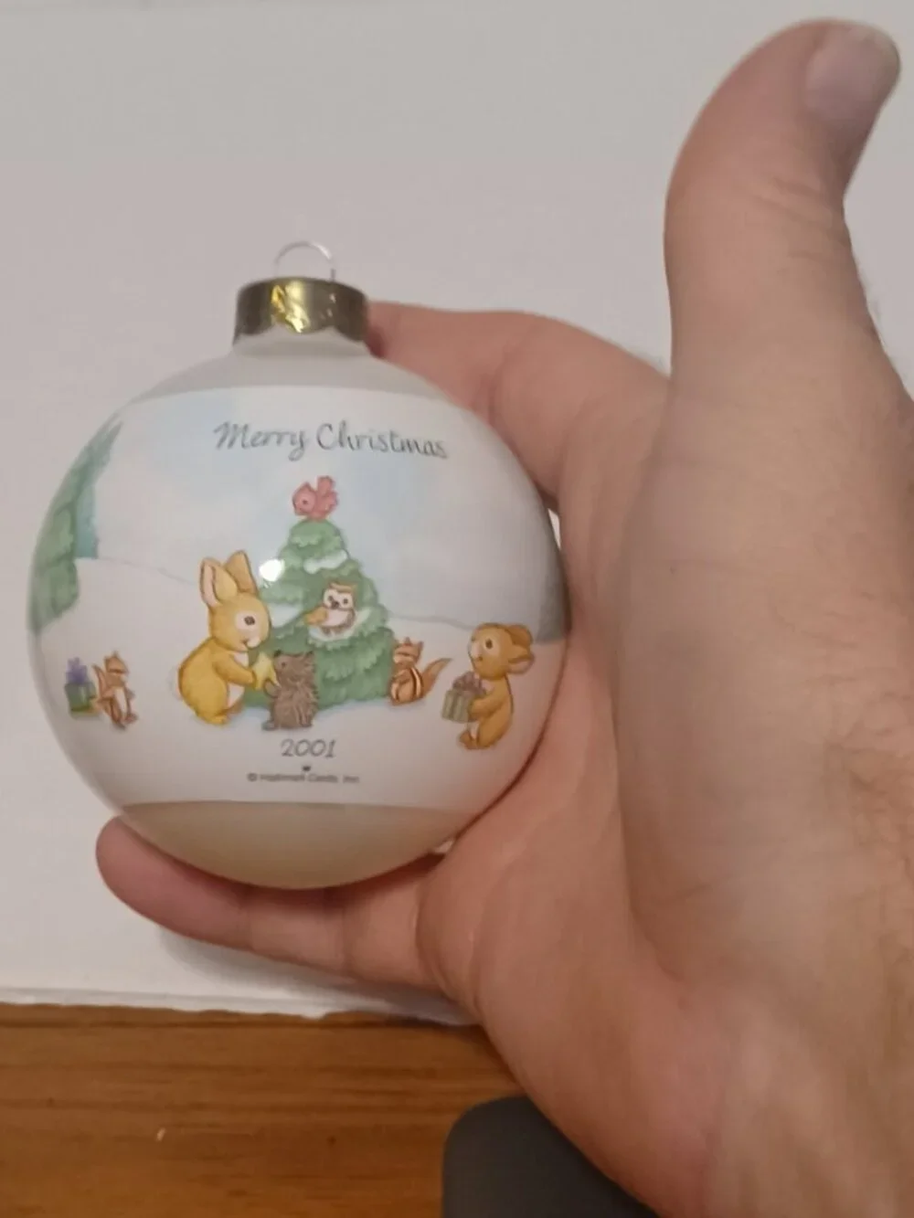 Hallmark Christmas Keepsake Ornament Dated 2001 "WINTER FRIENDS" Glass Ball - Picture 10 of 13